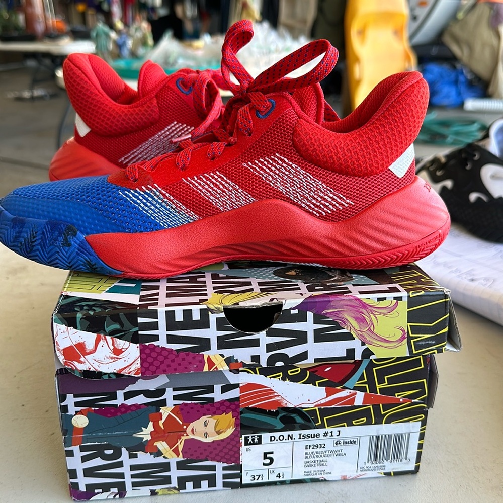Adidas DON issue #1 J, Marvel edition